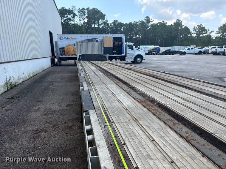 image for item FN2043 2008 Transcraft DTL-2100 RS2 drop deck trailer