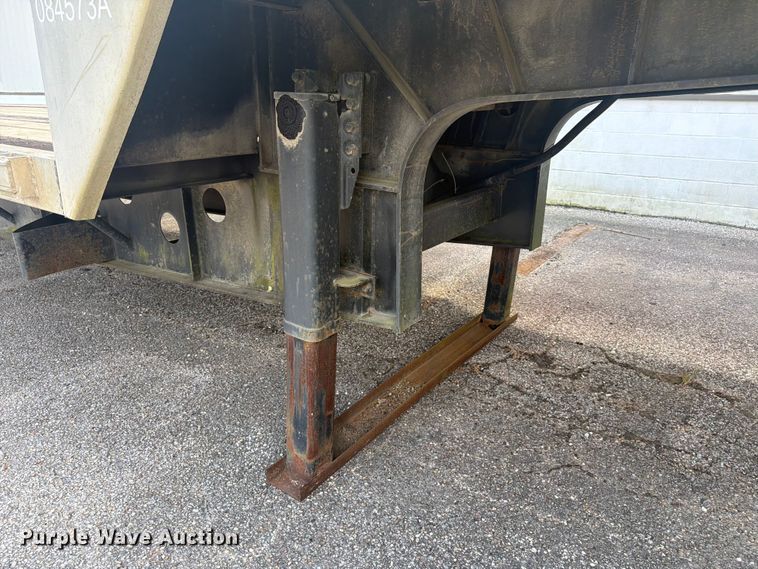 image for item FN2043 2008 Transcraft DTL-2100 RS2 drop deck trailer