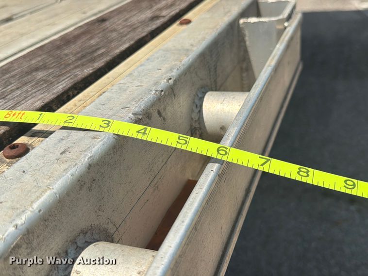 image for item FN2044 2005 Great Dane GPDLWSAR drop deck trailer