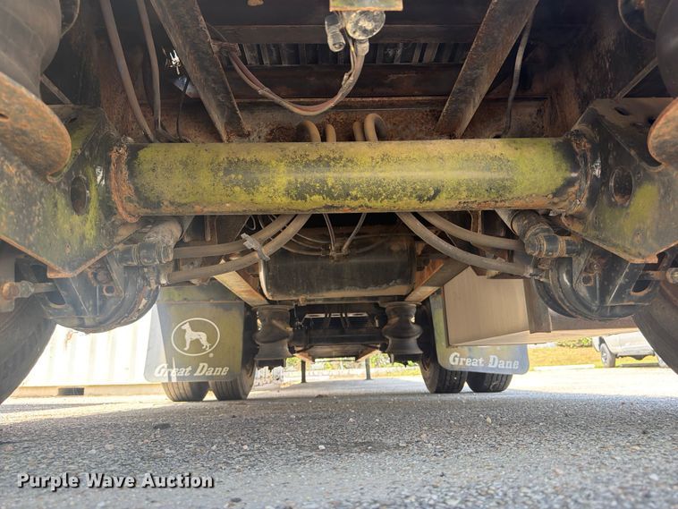 image for item FN2044 2005 Great Dane GPDLWSAR drop deck trailer