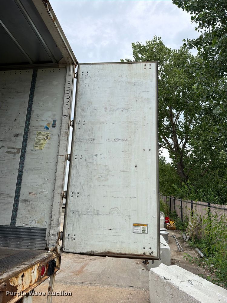image for item FN5782 2011 Wabash DVCVHPC dry van trailer