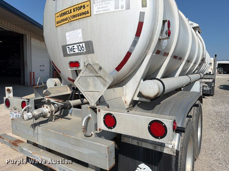 image for item FN5786 2014 Tytal tank trailer