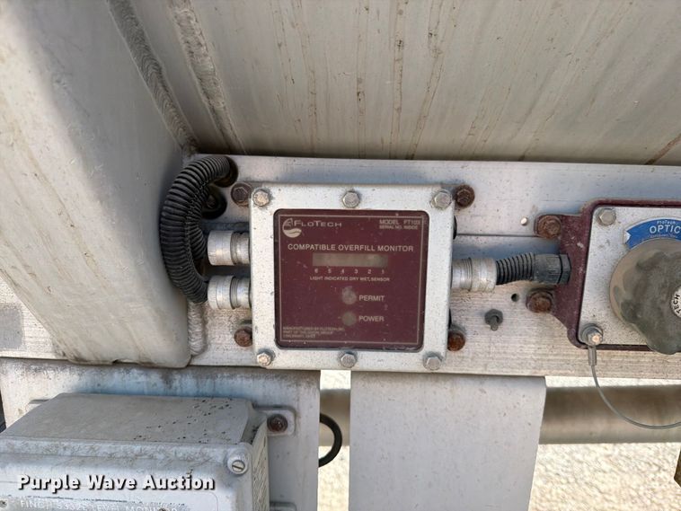 image for item FN5786 2014 Tytal tank trailer
