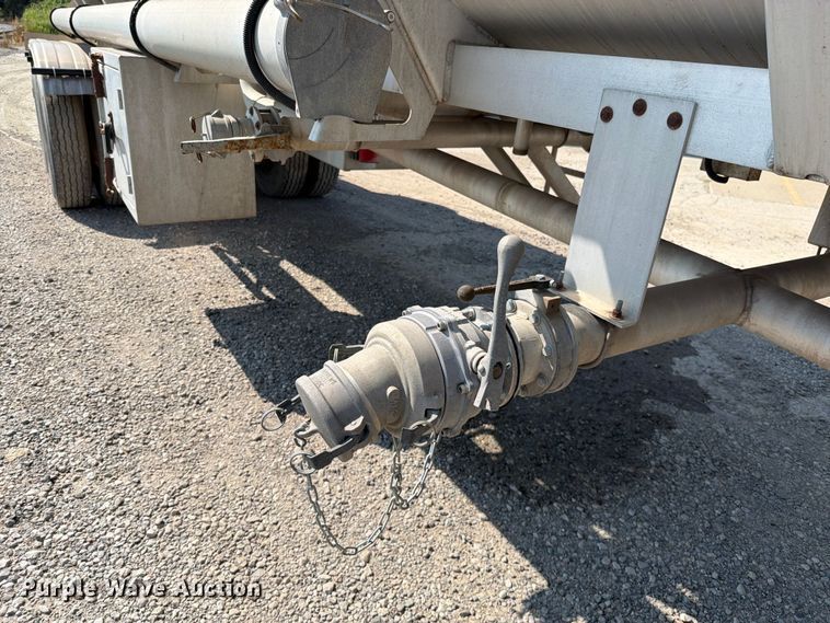 image for item FN5786 2014 Tytal tank trailer