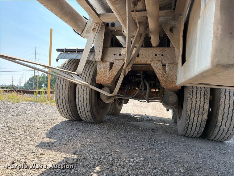 image for item FN5786 2014 Tytal tank trailer