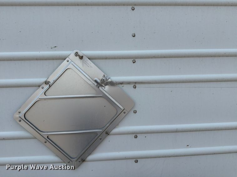 image for item FP4019 2016 Utility VS2RA refrigerated van trailer