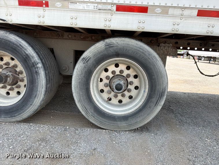 image for item FP4019 2016 Utility VS2RA refrigerated van trailer