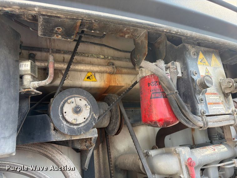 image for item FP4027 2016 Utility VS2RA refrigerated van trailer