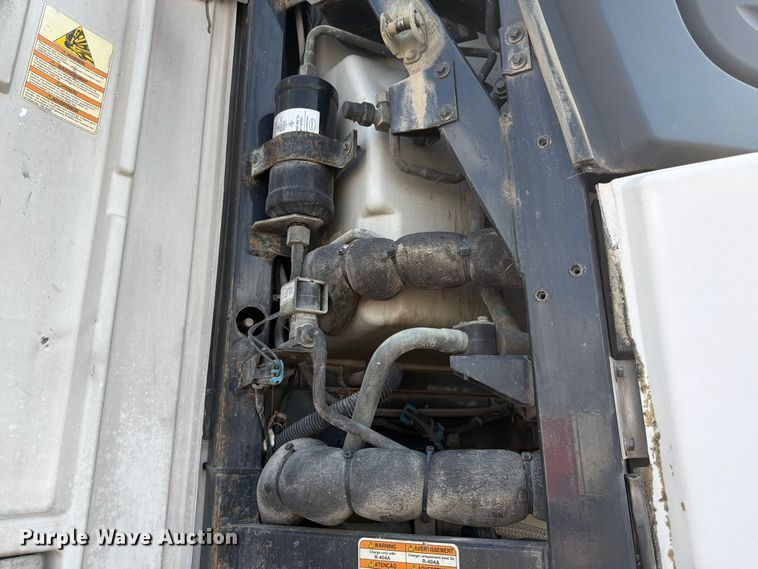 image for item FP4027 2016 Utility VS2RA refrigerated van trailer