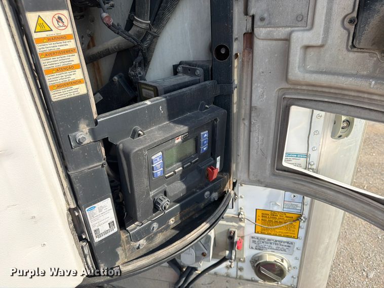 image for item FP4027 2016 Utility VS2RA refrigerated van trailer
