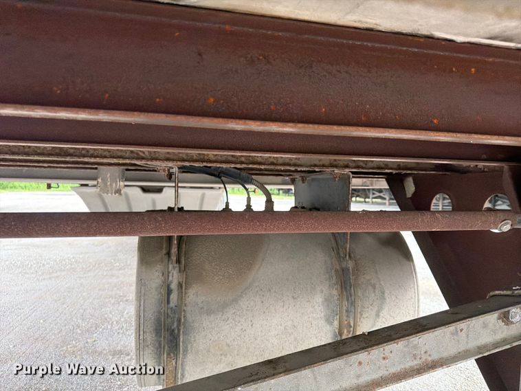 image for item FP4027 2016 Utility VS2RA refrigerated van trailer