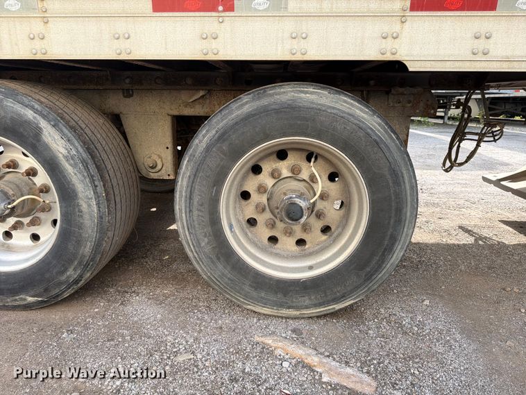 image for item FP4027 2016 Utility VS2RA refrigerated van trailer