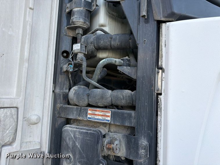 image for item FP4029 2019 Utility VS2RA refrigerated van trailer