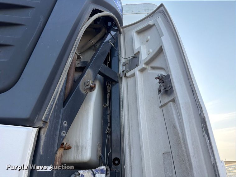 image for item FP4029 2019 Utility VS2RA refrigerated van trailer