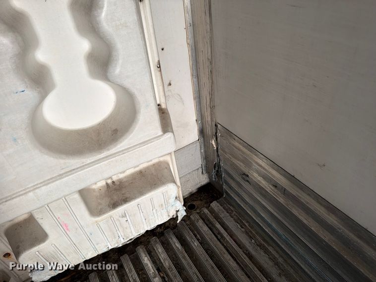 image for item FP4031 2016 Utility VS2RA refrigerated van trailer