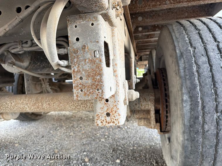 image for item FP4031 2016 Utility VS2RA refrigerated van trailer