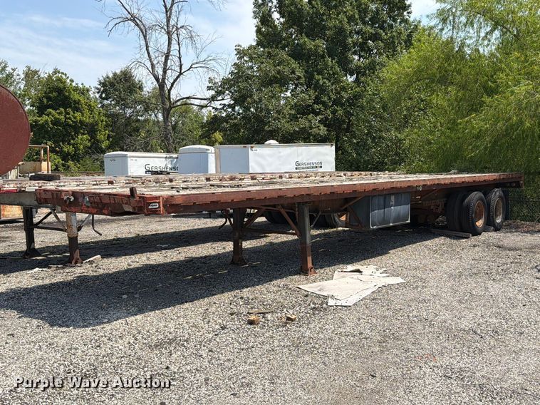 image for item FT6174 1974 Transcraft flatbed trailer
