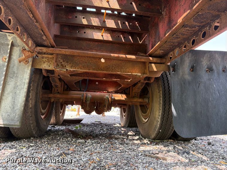 image for item FT6174 1974 Transcraft flatbed trailer