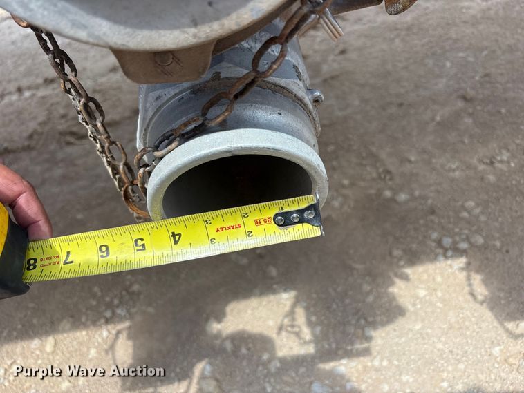 image for item JM9394 1980 Heil fuel trailer