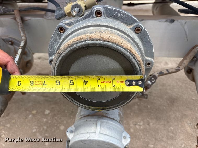 image for item JM9394 1980 Heil fuel trailer
