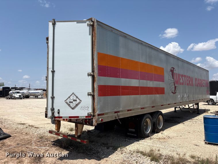 image for item JM9396 1999 Trailmobile  dry van trailer