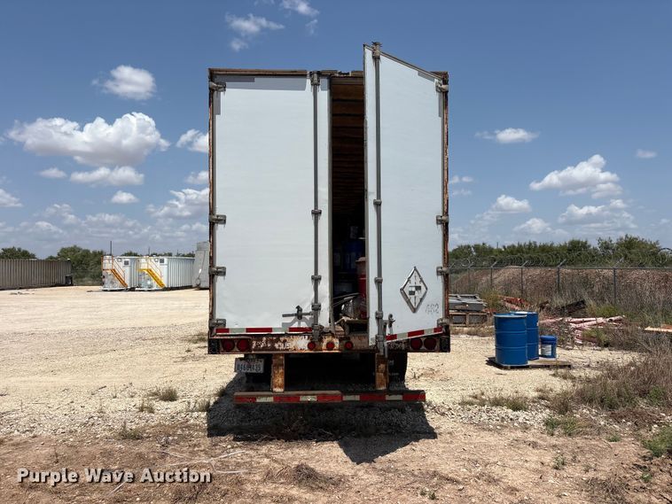 image for item JM9396 1999 Trailmobile  dry van trailer