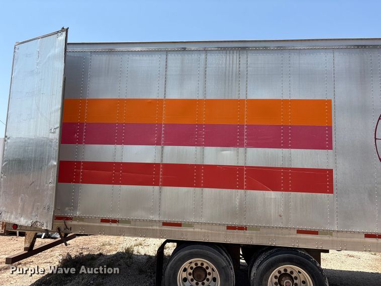 image for item JM9396 1999 Trailmobile  dry van trailer