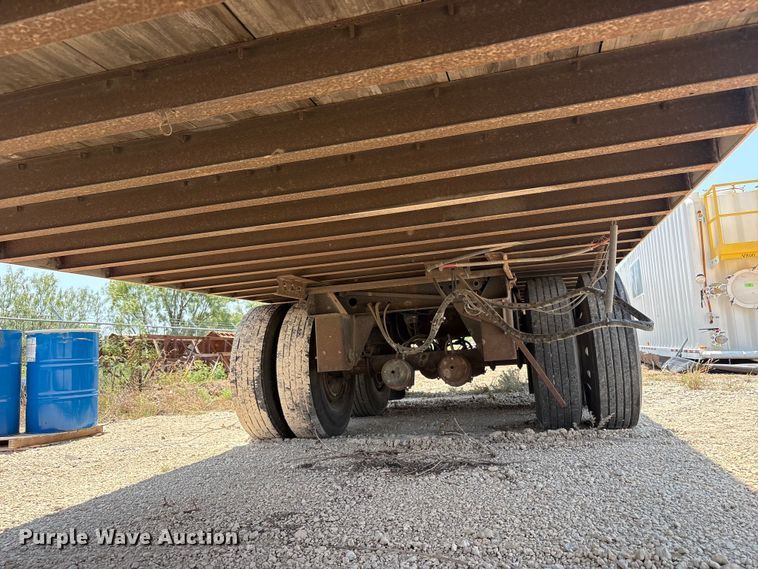 image for item JM9396 1999 Trailmobile  dry van trailer