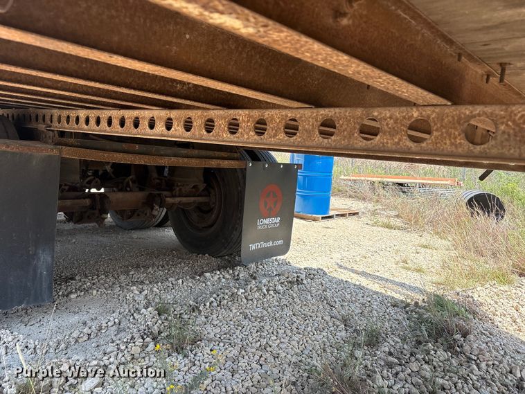 image for item JM9396 1999 Trailmobile  dry van trailer