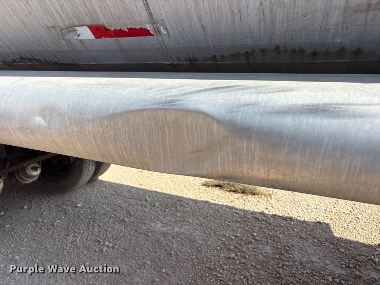 image for item JM9397 1981 Custom Trailers fuel trailer