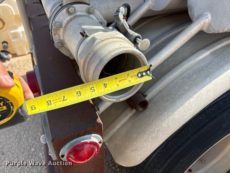 image for item JM9397 1981 Custom Trailers fuel trailer