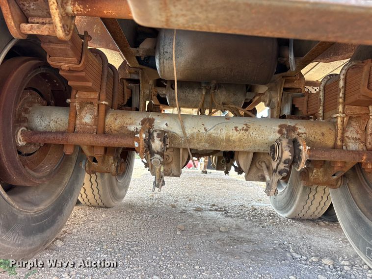 image for item JM9397 1981 Custom Trailers fuel trailer
