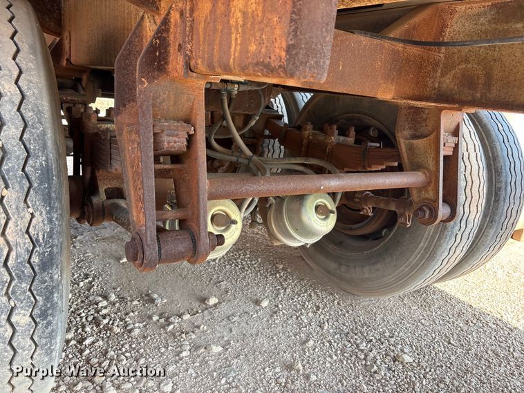 image for item JM9397 1981 Custom Trailers fuel trailer