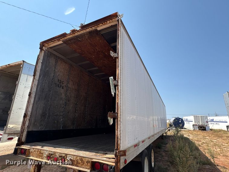 image for item JM9401 2000 Trailmobile dry van trailer