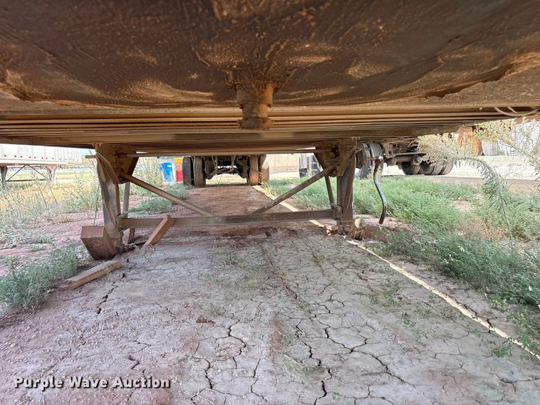 image for item JM9401 2000 Trailmobile dry van trailer