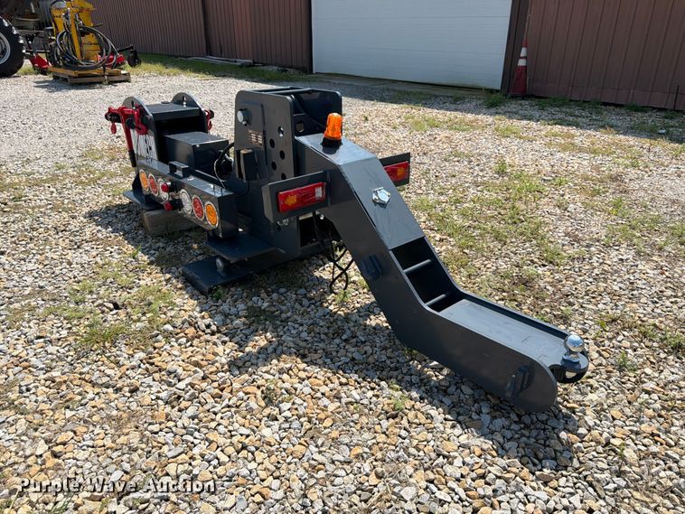 image for item MQ9081 Promech FW80 fifth wheel wrecker boom