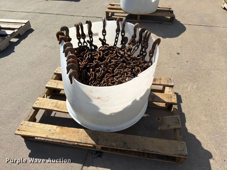 image for item MQ9111 (20) 5/16inch, grade 70 chains