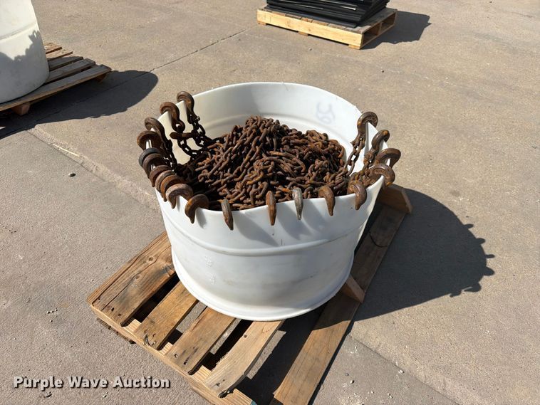image for item MQ9113 (20) 5/16inch, grade 70 chains