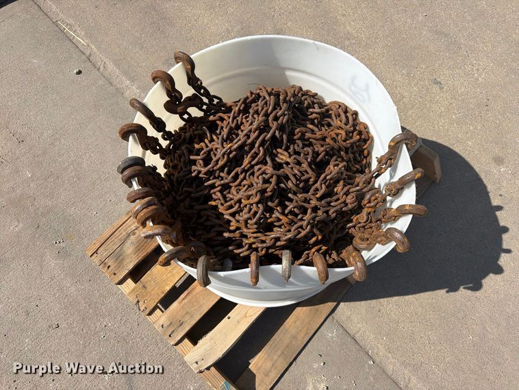 image for item MQ9113 (20) 5/16inch, grade 70 chains