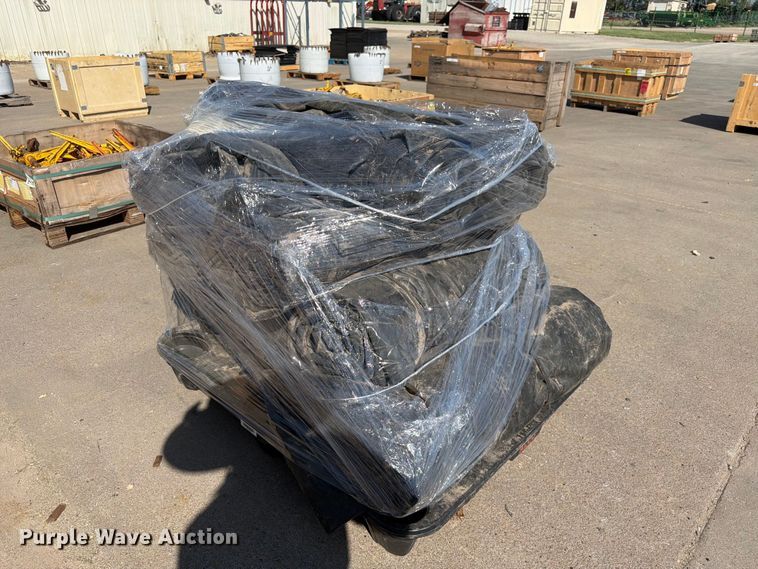 image for item MQ9130 (9) tarps