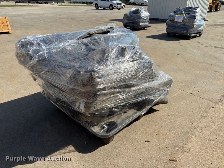 image for item MQ9130 (9) tarps