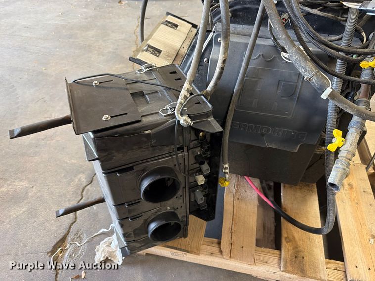 image for item MQ9146 2024 Thermo King Tripac auxiliary power unit