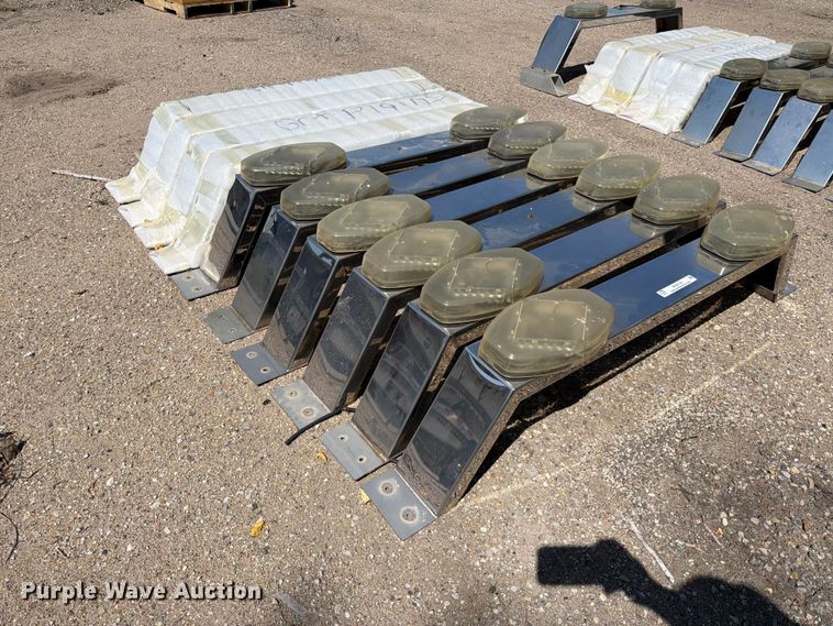 image for item MQ9150 (10) light bar towers