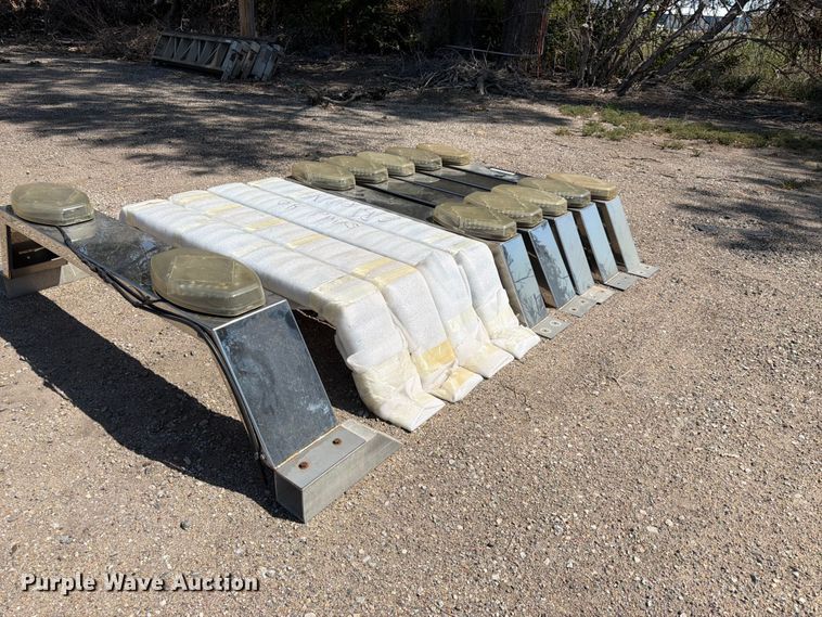image for item MQ9151 (10) light bar towers