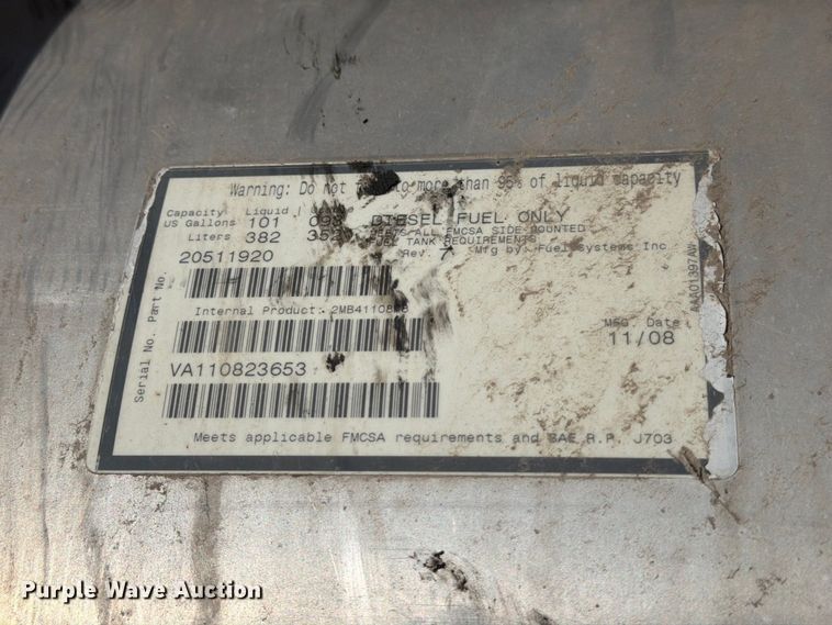 image for item MZ9967 (2) fuel tanks