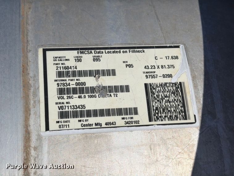 image for item MZ9967 (2) fuel tanks