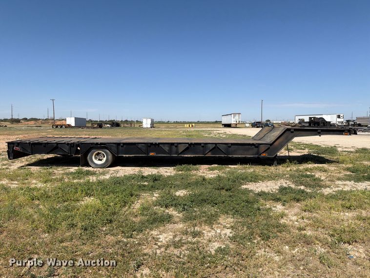 image for item NC9845 1980 Muv-All Trailer drop deck equipment trailer