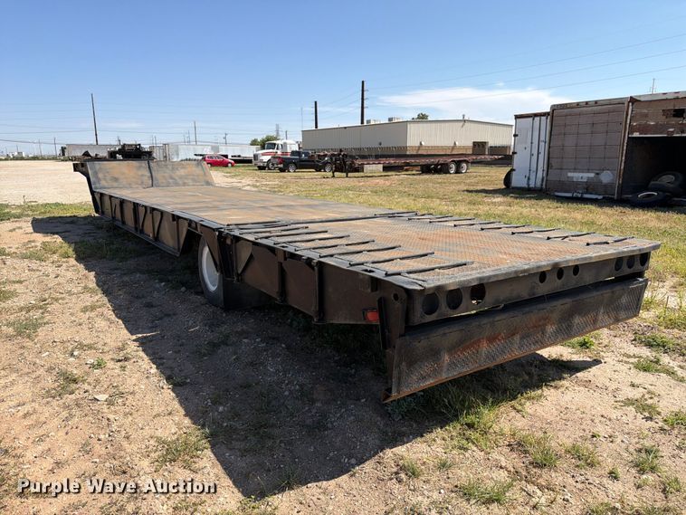 image for item NC9845 1980 Muv-All Trailer drop deck equipment trailer
