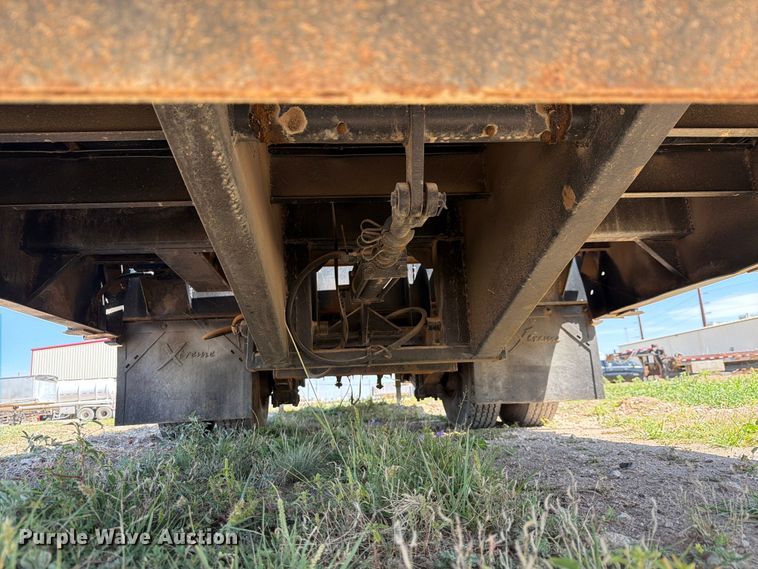 image for item NC9845 1980 Muv-All Trailer drop deck equipment trailer