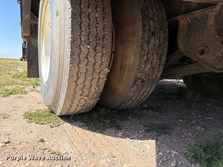 image for item NC9845 1980 Muv-All Trailer drop deck equipment trailer